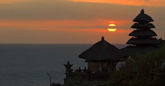 Ilustarsi perayaan hari raya Nyepi di Bali