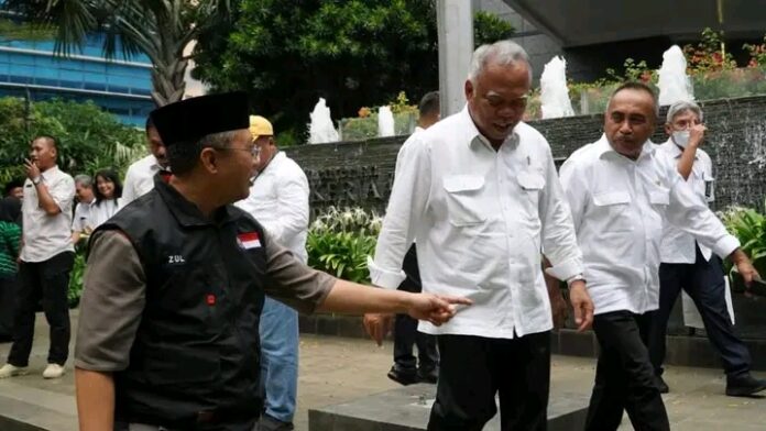 Dinas PUPR NTB saat bertemu dengan Kemnetrian PU