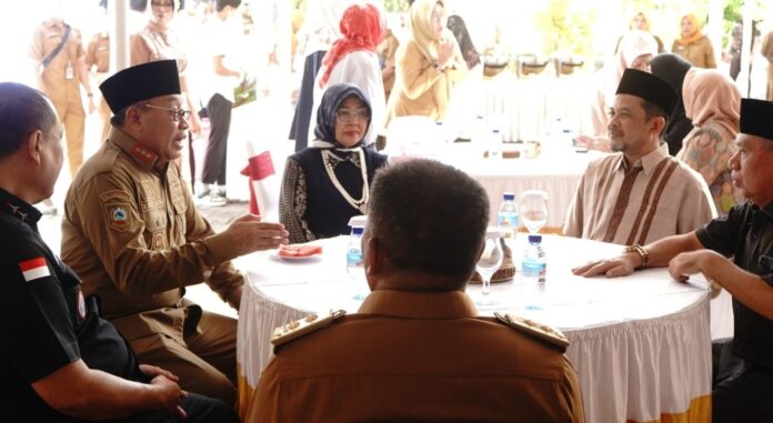 Suasan halal bihalal open house Ketua DPRD NTB